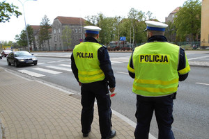 Policjanci podczas działań NURD na ulicach Grudziądza.