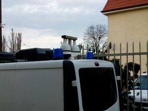 Policyjny samochód z monitoringiem