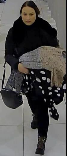 wizerunek kobiety sprawcy kradzieży odzieży